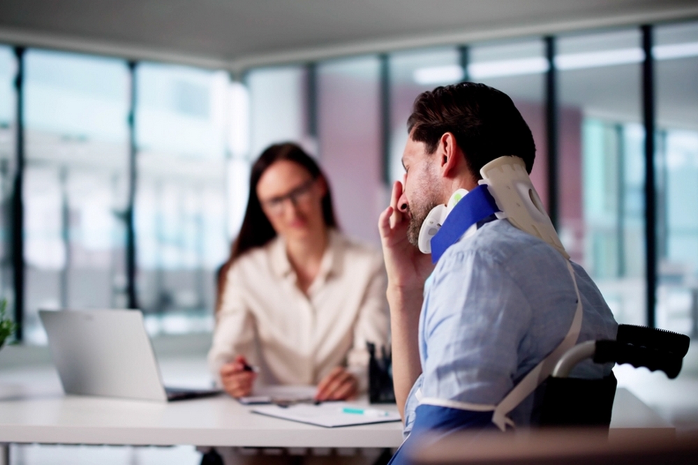 When Should I Contact a Personal Injury Attorney After an Accident